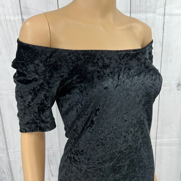 American VINTAGE US 6 Roberta 90's Black Crushed Velvet Bodycon Mini Dress - Picture 2 of 8